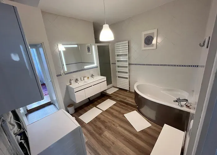 Cosy Center Av Des Etats-unis Appartement